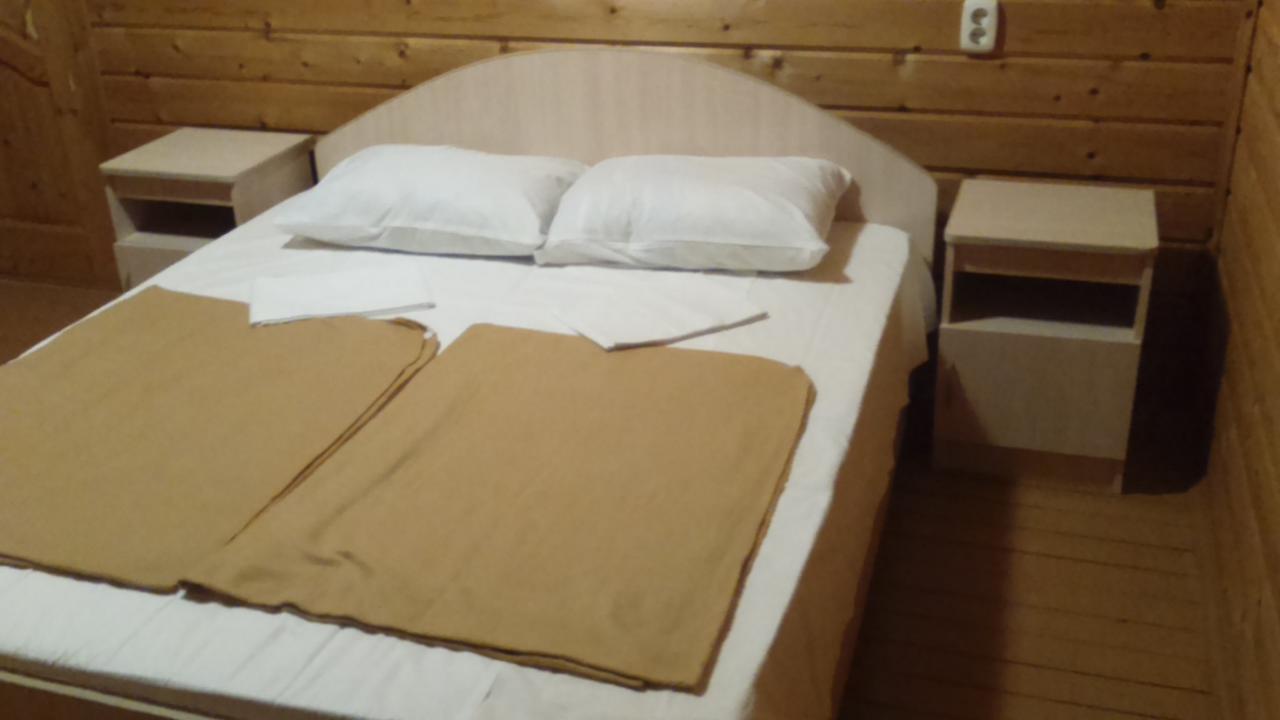 Hotel Kistrik Gudauta Esterno foto