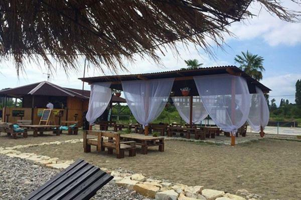 Hotel Kistrik Gudauta Esterno foto